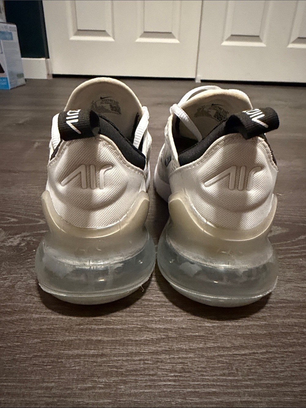 Nike White and Black Air 270 Mesh Running Shoes - Picture 8 of 9